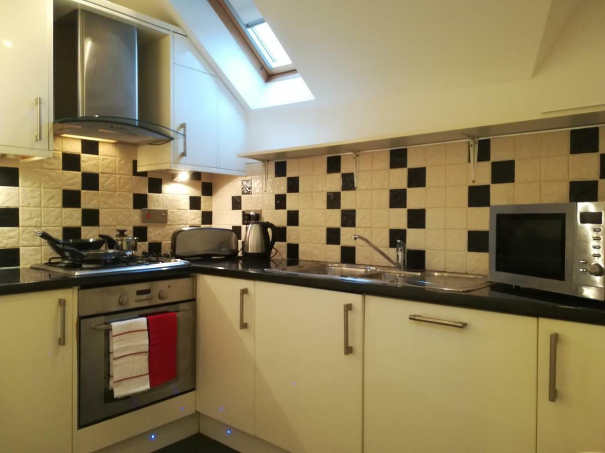Modern, 2 Bedroom Apartment With Sofa Bed, Uplands, سوانسي المظهر الخارجي الصورة